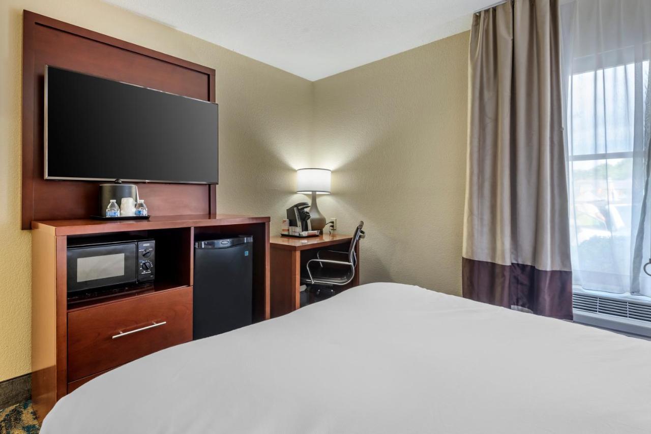 Comfort Inn Asheville East-Blue Ridge Pkwy Access Ngoại thất bức ảnh