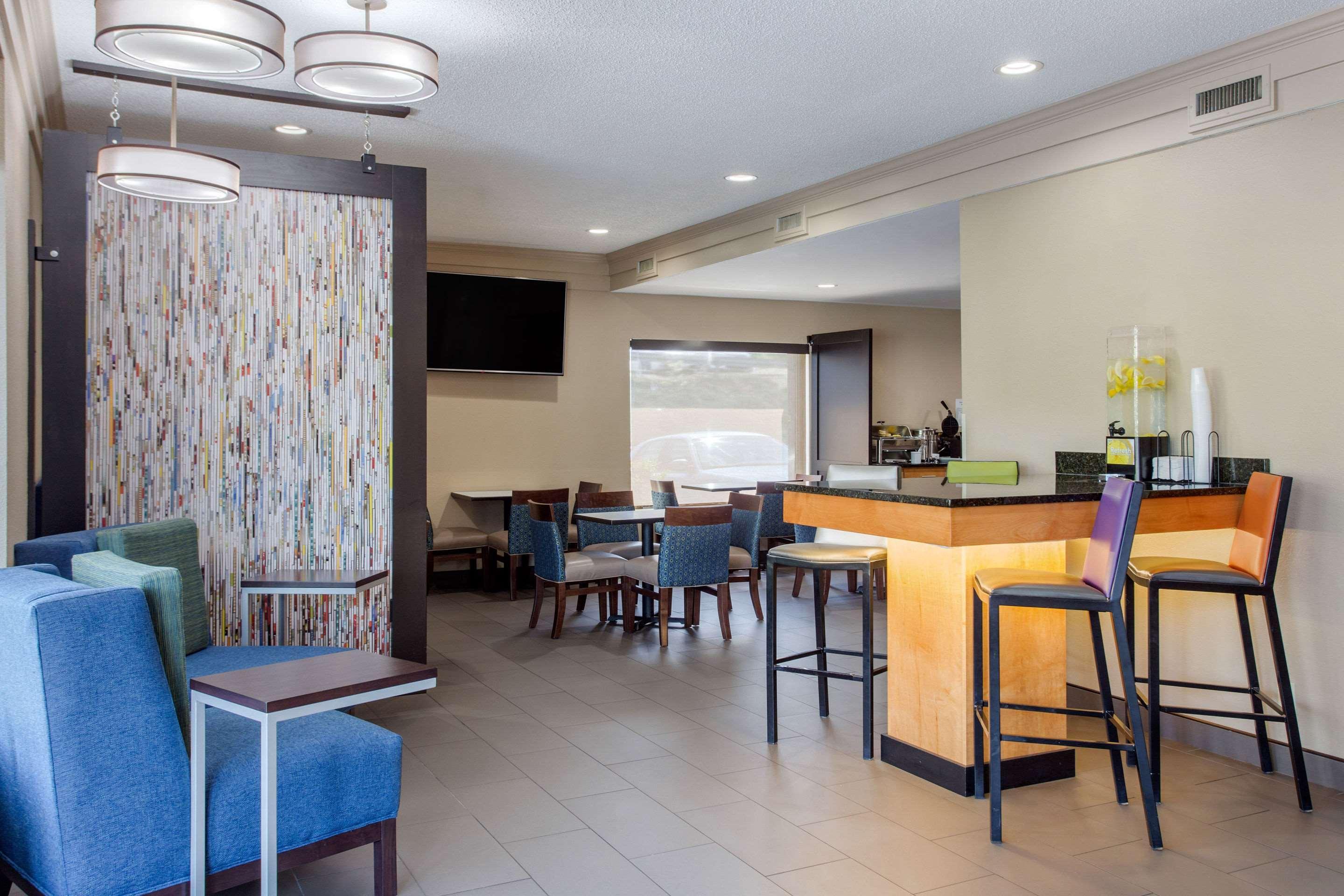 Comfort Inn Asheville East-Blue Ridge Pkwy Access Ngoại thất bức ảnh