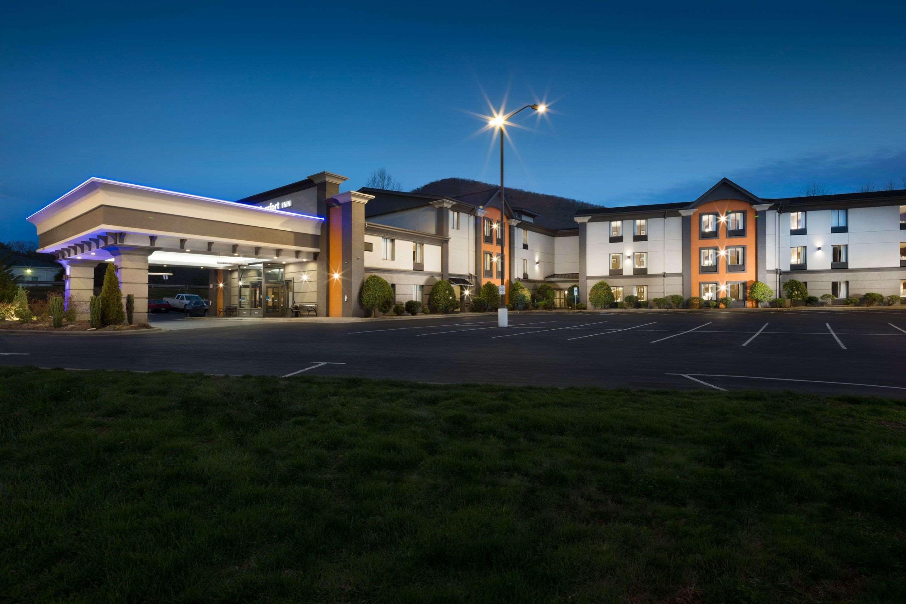 Comfort Inn Asheville East-Blue Ridge Pkwy Access Ngoại thất bức ảnh