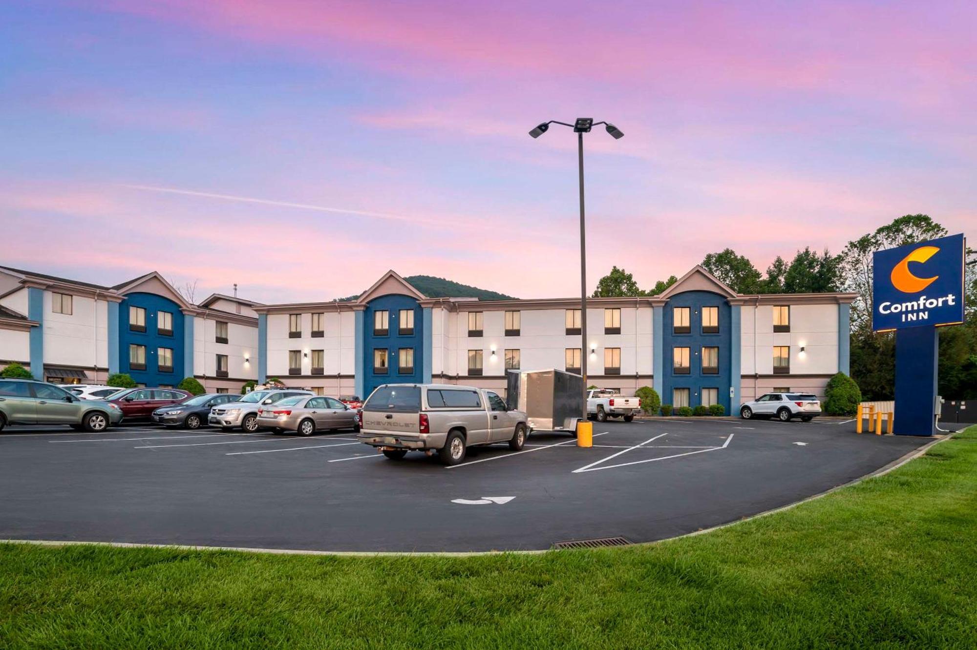 Comfort Inn Asheville East-Blue Ridge Pkwy Access Ngoại thất bức ảnh